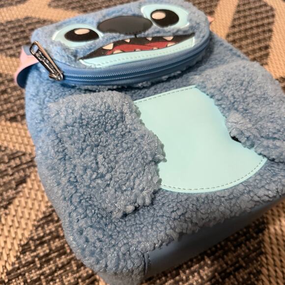 Loungefly Stitch Plush Sherpa Cosplay Mini Backpack - Picture 3 of 7